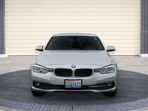 Used 2018 BMW 328d w/ Convenience Package image 2