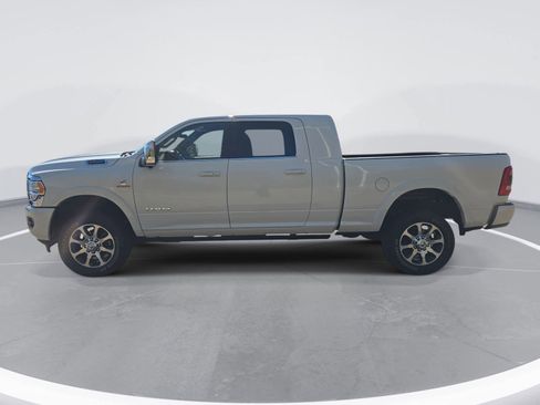 Used 2024 RAM 2500 Limited w/ Safety Group image 8