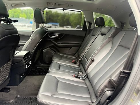 Used 2019 Audi Q7 3.0T Prestige w/ Prestige Package AWD/4WD image 21