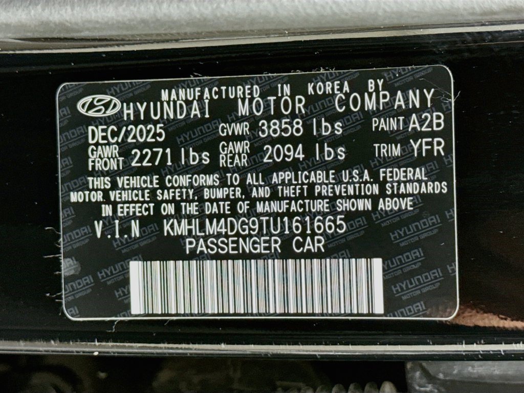 Used 2026 Hyundai Elantra Sport w/ Cargo Package FWD image 39