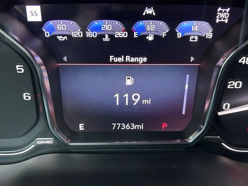 Used 2019 GMC Sierra 1500 Denali w/ Technology Package AWD/4WD image 32