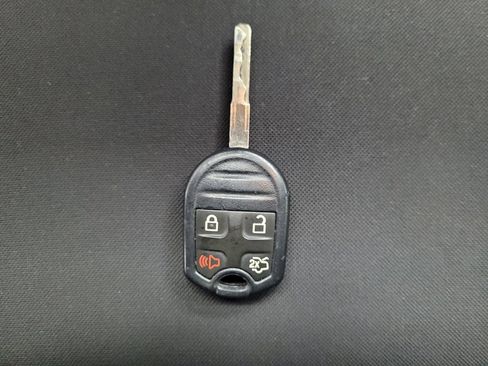 Used 2019 Ford Fiesta SE image 32