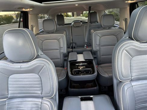 Used 2020 Lincoln Navigator L Black Label image 18