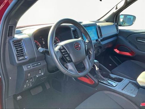 Used 2023 Nissan Frontier PRO-4X w/ Pro Convenience Package image 12