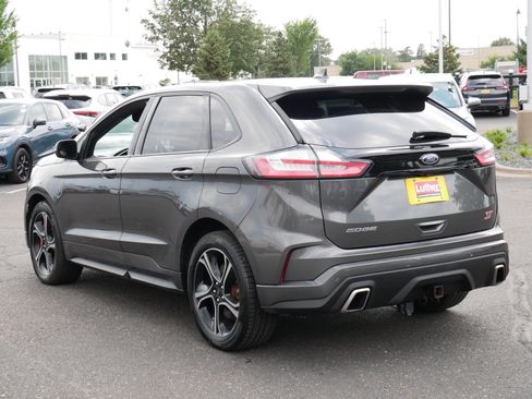 Used 2019 Ford Edge ST w/ Convenience Package AWD/4WD image 5