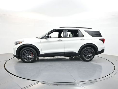 Used 2026 Ford Explorer ST w/ Sun And Sound Package AWD/4WD image 4