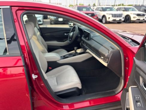 Used 2024 Honda Accord EX image 35