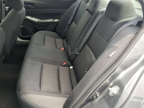 Used 2024 Nissan Altima 2.5 SV FWD image 19