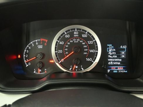 Used 2020 Toyota Corolla SE FWD image 11