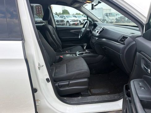 Used 2019 Honda Ridgeline Sport image 24