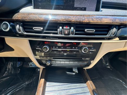 Used 2018 BMW X5 xDrive35i AWD/4WD image 21