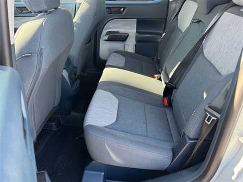 Used 2022 Ford Maverick XLT image 14