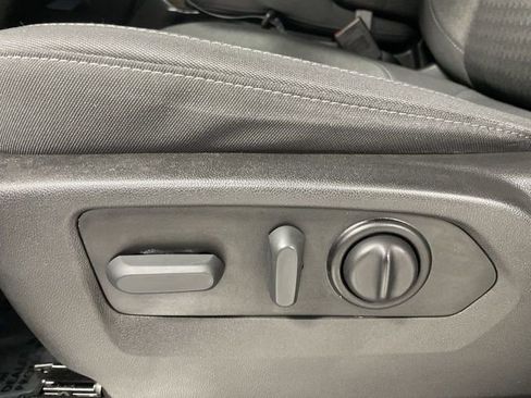 Certified 2022 Chevrolet Silverado 1500 LT image 12