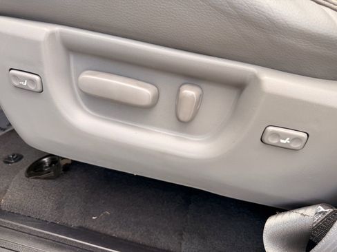 Used 2020 Toyota Sequoia Limited w/ Safety & Convenience Package AWD/4WD image 21
