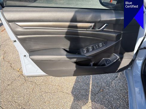 Used 2022 Honda Accord Sport Special Edition image 9