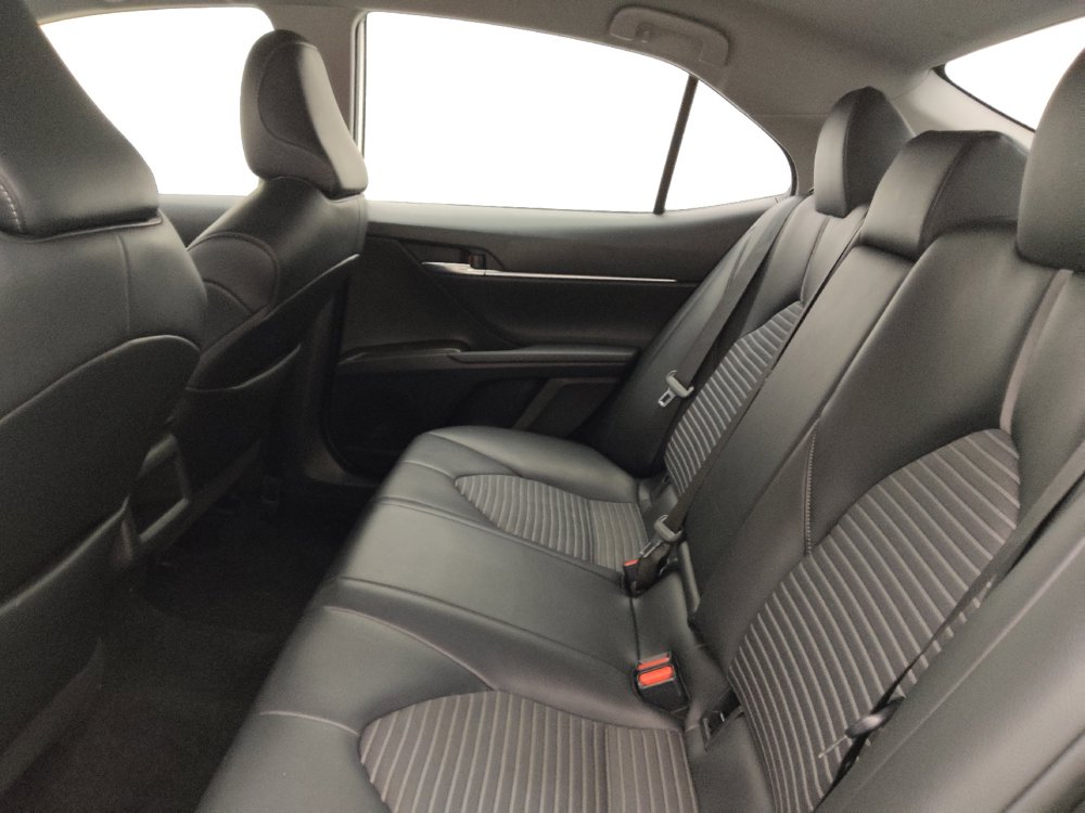 Used 2023 Toyota Camry SE FWD image 18