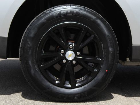 Used 2017 Chevrolet Equinox LT w/ Convenience Package FWD image 22