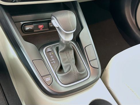 Used 2022 Kia Soul LX w/ Technology Package image 23