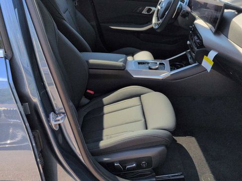 New 2026 BMW 330i xDrive Sedan AWD/4WD image 24