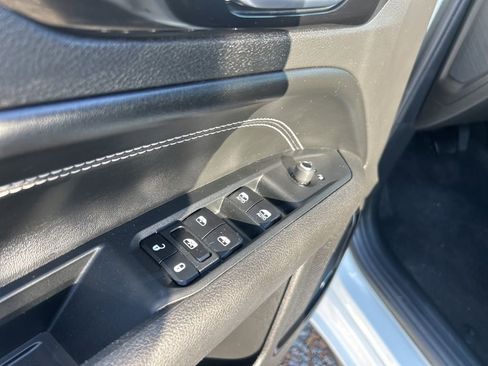 Used 2024 Jeep Compass Limited w/ Driver Assist Group I image 16