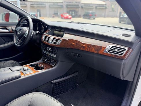 Used 2014 Mercedes-Benz CLS 550 4MATIC image 23