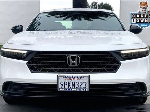 Used 2024 Honda Accord Sport image 3