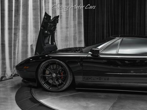 Used 2006 Ford GT image 63