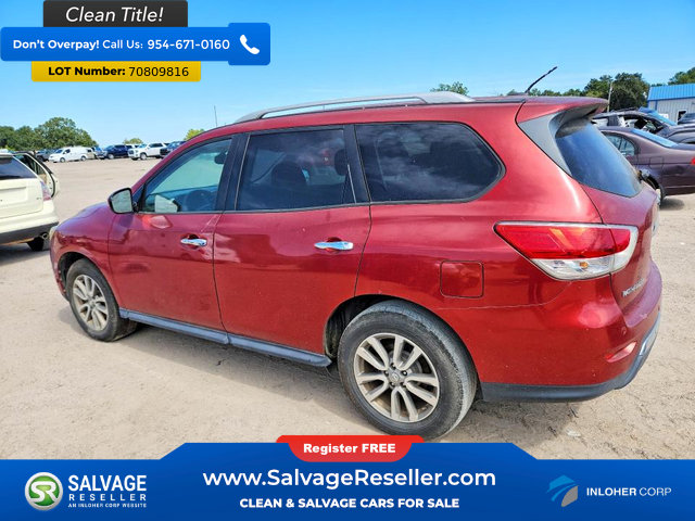 Used 2015 Nissan Pathfinder SV FWD image 3