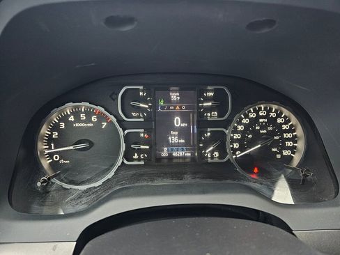 Used 2018 Toyota Tundra SR5 image 30