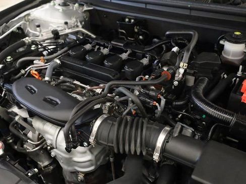 Used 2024 Honda Accord EX image 8