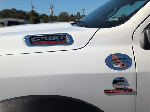 New 2026 RAM 5500 Tradesman w/ Chrome Appearance Group image 10