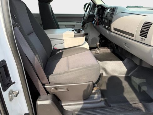 Used 2012 Chevrolet Silverado 1500 W/T image 7
