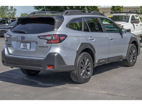 Certified 2024 Subaru Outback Onyx Edition AWD/4WD image 3