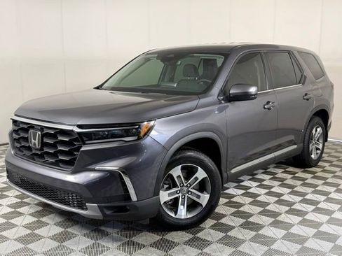 Used 2023 Honda Pilot EX-L image 1
