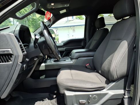 Used 2017 Ford F150 XLT w/ Equipment Group 302A Luxury AWD/4WD image 2