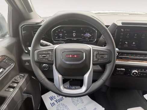 New 2025 GMC Sierra 1500 SLE w/ Preferred Package AWD/4WD image 12