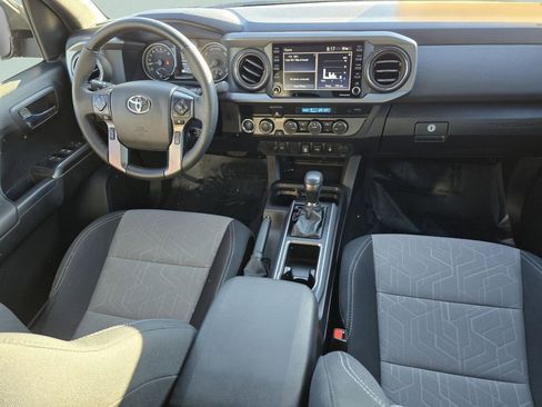 Used 2023 Toyota Tacoma TRD Sport AWD/4WD image 29