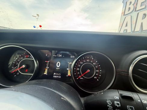 Used 2020 Jeep Wrangler Unlimited Rubicon w/ Quick Order Package 28Y Recon image 23