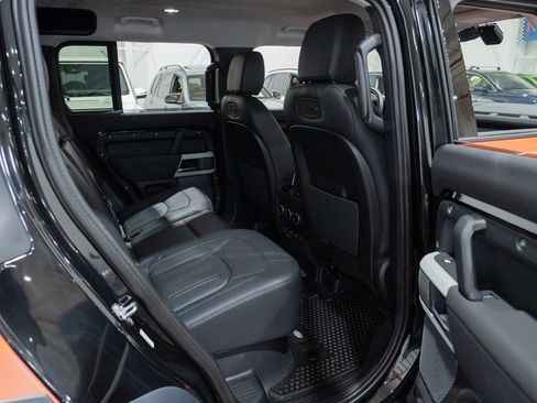 Used 2022 Land Rover Defender 110 S AWD/4WD image 42