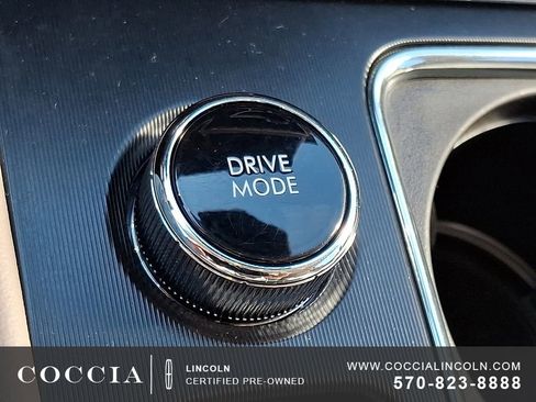 Certified 2024 Lincoln Corsair AWD image 26