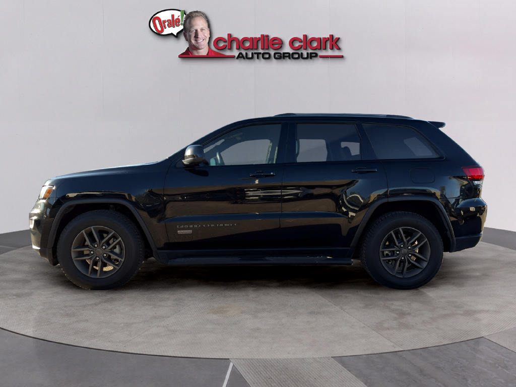 Used 2017 Jeep Grand Cherokee Laredo 75th Anniversary RWD image 2