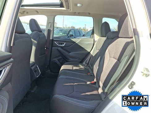 Certified 2023 Subaru Forester Premium image 12