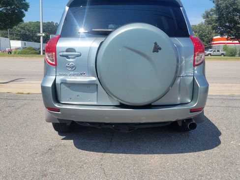 Used 2008 Toyota RAV4 4WD image 5