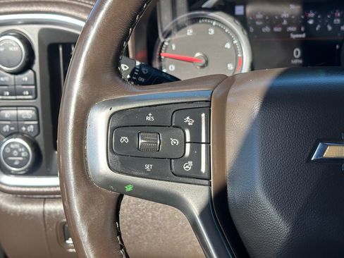 Used 2020 Chevrolet Silverado 3500 LTZ w/ LTZ Premium Package image 16