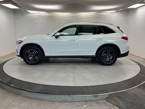 New 2026 Mercedes-Benz GLC 300 4MATIC image 2