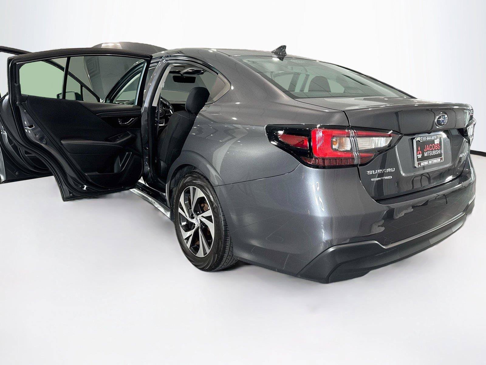 Used 2025 Subaru Legacy Premium AWD/4WD image 36