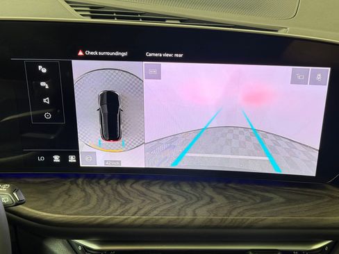 Certified 2025 Audi Q5 Premium w/ Convenience Package image 27