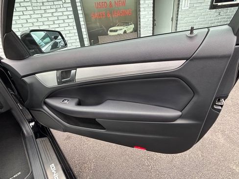 Used 2014 Mercedes-Benz C 63 AMG Coupe image 38