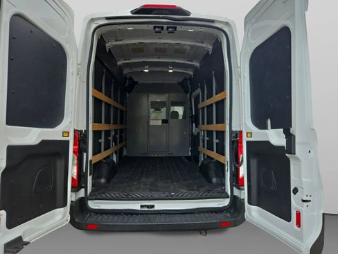 Used 2019 Ford Transit 250 148 High Roof RWD image 27