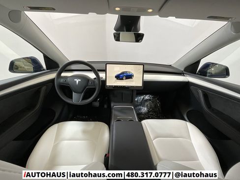 Used 2024 Tesla Model Y Long Range image 22